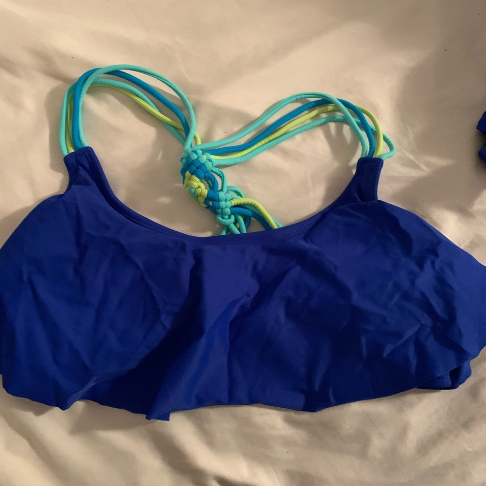 Blue bathing suit top size M bottom size L